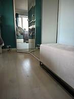 House - Sleeps 6 - Private Garden & Parking