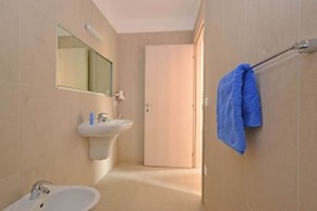 Family-friendly Vacation Flat With Pool