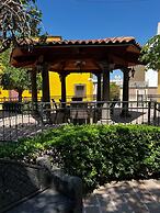 Hotel Suites EL Paseo
