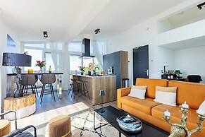 Penthouse With Beach View