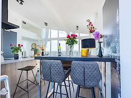 Penthouse With Beach View