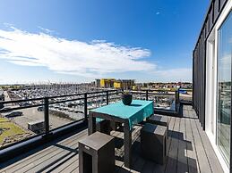 Penthouse With Beach View