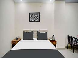 Super Collection O Rajeev Nagar
