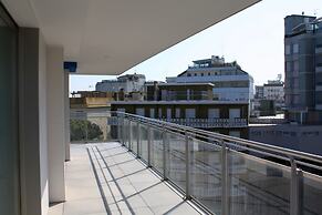Bright Flat in Piazza Fontana