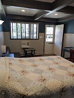 Wagon Wheel Motel