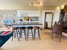 Panoramic Lofts