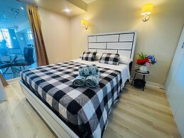 Panoramic Lofts