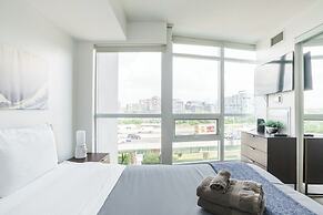 Luxury Suites Downtown with Parking