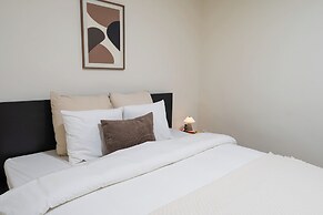 Comfortable Stay for 2 Easy City Access
