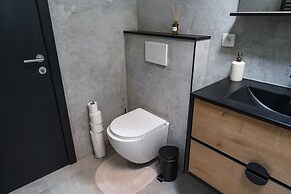Comfortable Stay for 2 Easy City Access