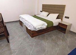 Hotel Four Star