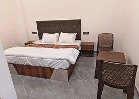 Hotel Four Star