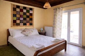 Quiet Two-level Mountain Villa Dorothy Polydrosos