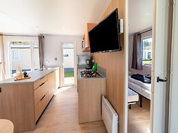 Premium Caravan in Erezee With Terrace