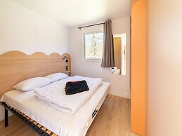 Premium Caravan in Erezee With Terrace