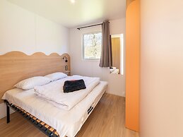 Premium Caravan in Erezee With Terrace