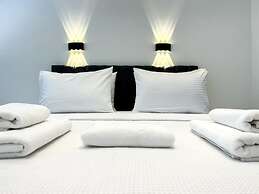 My Sunset Suite Apartments