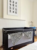 2 bedrooms - baby crib & furnished