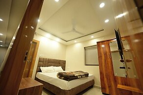 Hotel Stay Leaf