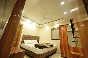 Hotel Stay Leaf
