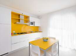 Cozy and Colorful Accommodation