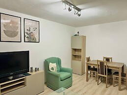 Heart of Warsaw Hideaway