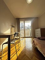 Golden Escape 3 Rooms Apart