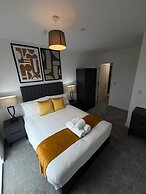 Berkeley Square Apartments