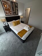 Berkeley Square Apartments