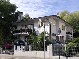 Lignano Apartment With Terrace