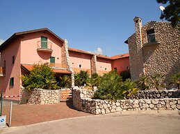 Comfy Villa With Pool