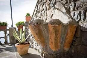 De Vivo Realty - Villa Savina Positano