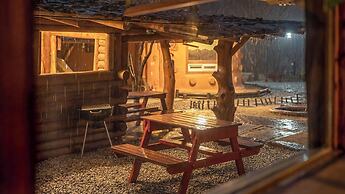 Mungyeong Between Mountains Pet Pension