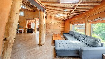 Mungyeong Between Mountains Pet Pension
