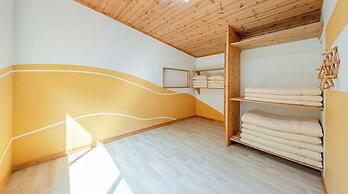 Mungyeong Between Mountains Pet Pension