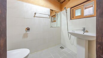 Mungyeong Between Mountains Pet Pension