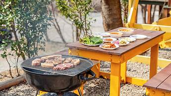 Mungyeong Between Mountains Pet Pension