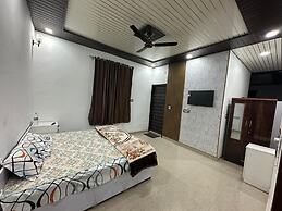 The Luxe Haven