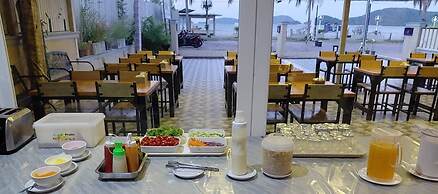 Panwa Sunset Beachfront
