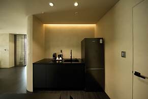 Hlow Busan Hotel