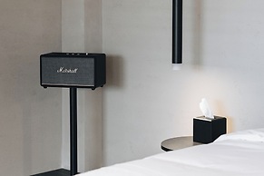 Hlow Busan Hotel