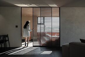 Hlow Busan Hotel
