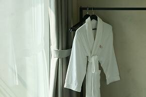 Hlow Busan Hotel
