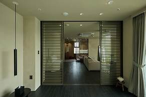 Hlow Busan Hotel