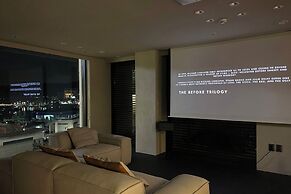 Hlow Busan Hotel