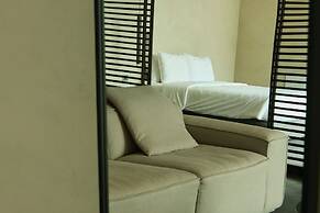 Hlow Busan Hotel