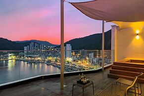 Hlow Busan Hotel