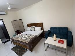 Sundervan Resort