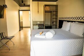 COROADOS HOTEL E FLATS LTDA