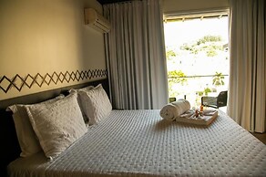 COROADOS HOTEL E FLATS LTDA